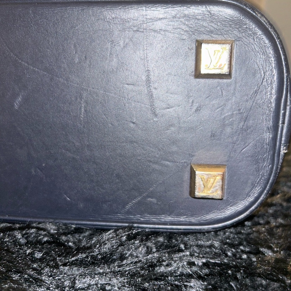 AUTHENTIC LOUIS VUITTON PADLOCK SHAPED HANDBAG! - Picture 6 of 15